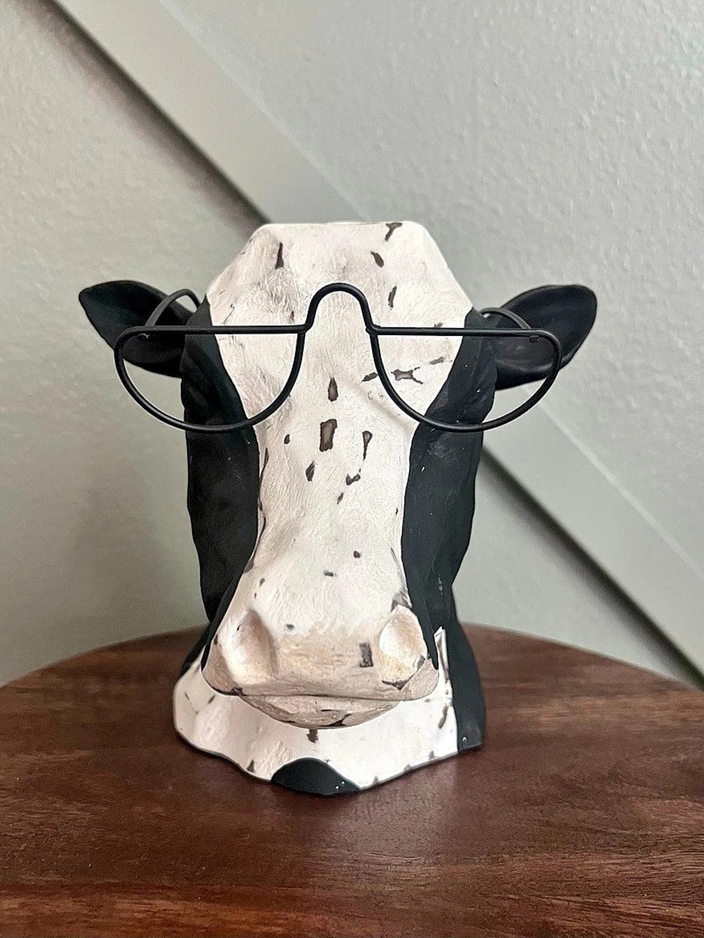 Brand New Distressed Cow Wearing Glasses Decor